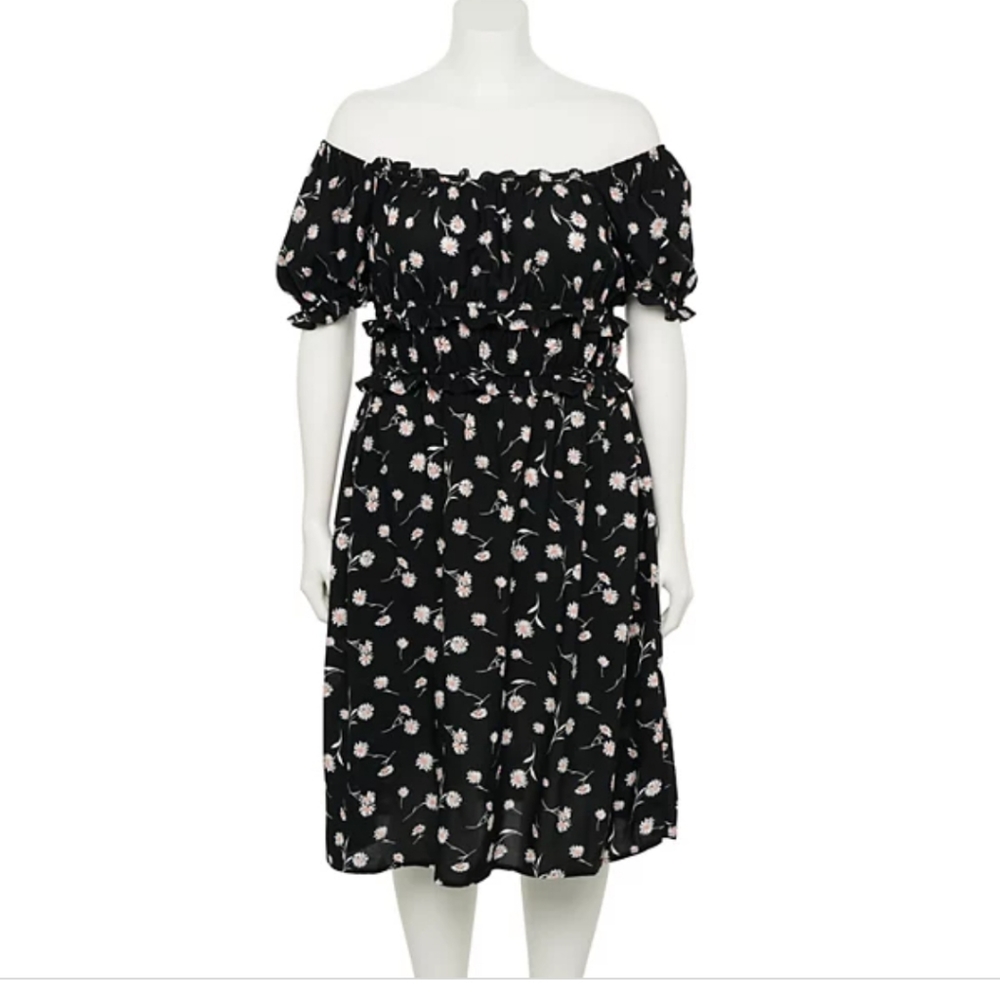 Adorable off the shoulder dress sz 2x